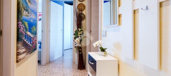 3 bedrooms Apartment in Treviglio, Italy No. 298352 15