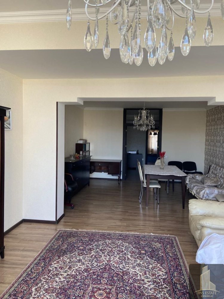 Квартира с 2 спальнями в Насиминский район, Азербайджан № 2281