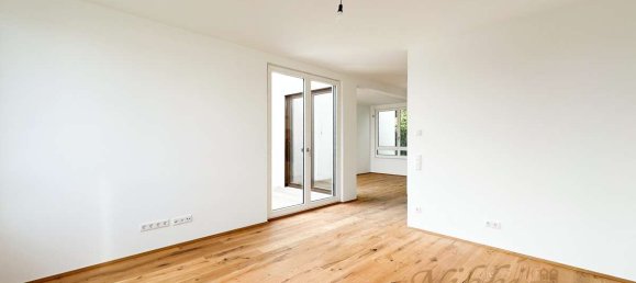 2 Schlafzimmer Penthouse in München, Germany, Nr. 318807 2