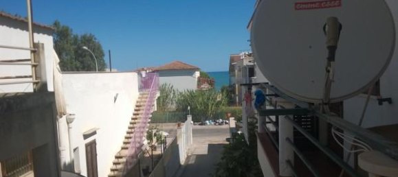 3 rooms Apartment in Alcamo, Italy No. 142500 7