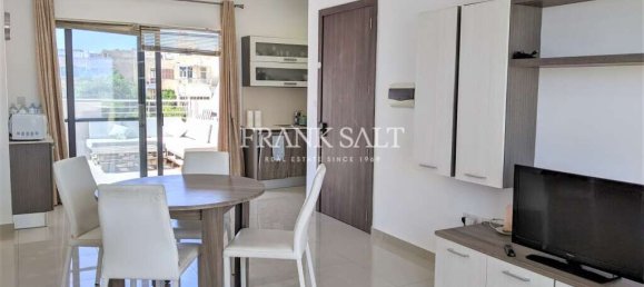 1 bedroom Penthouse in Sliema, Malta No. 4910 8