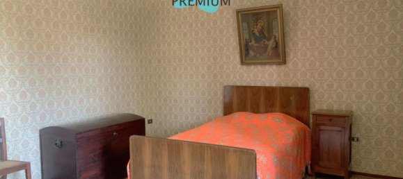 4 bedrooms House in Forlì, Italy No. 381499 17