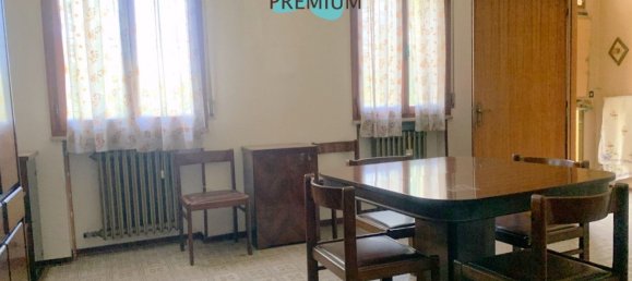 4 bedrooms House in Forlì, Italy No. 381499 11