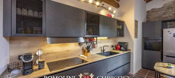 3 bedrooms Penthouse in Todi, Italy No. 353594 8