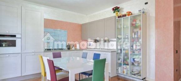 Villa de 20 dormitorios en Lainate, Italy No. 85443 32