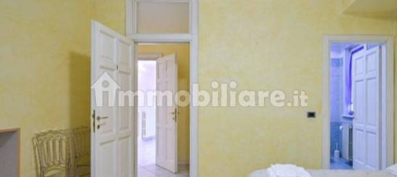 Villa de 20 dormitorios en Lainate, Italy No. 85443 37