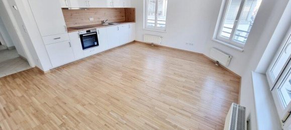 2 rooms Apartment in Hernals, Austria No. 194992 3