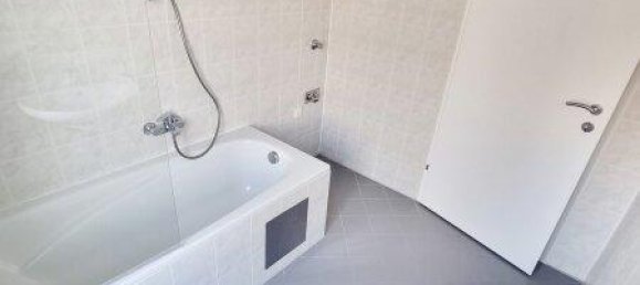 2 rooms Apartment in Hernals, Austria No. 194992 19