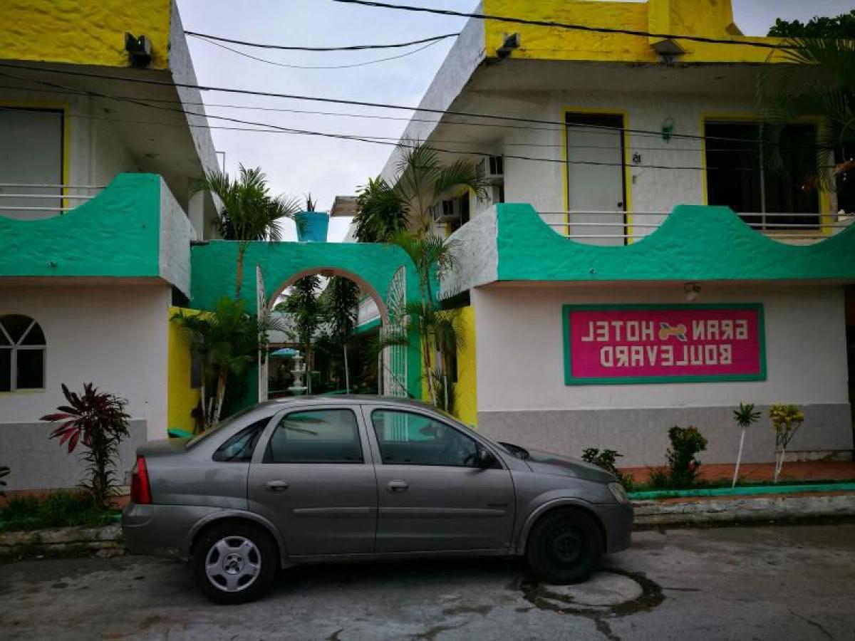  Building in Veracruz, Mexico No. 202238