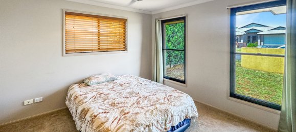 4 bedrooms House in Kingaroy, Australia No. 108 8