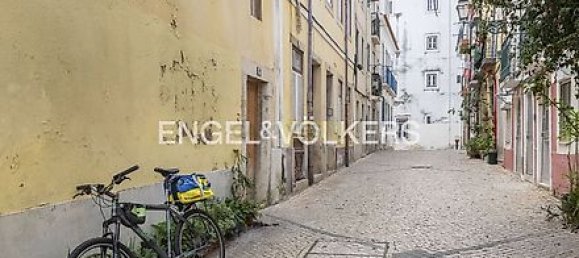 1 bedroom Apartment in Lisbon, Portugal No. 13824 24