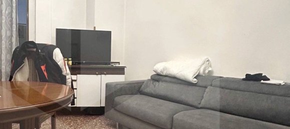 6 rooms Apartment in Vicenza, Italy No. 22360 3