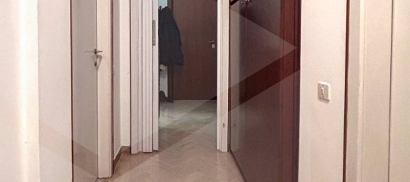 6 rooms Apartment in Vicenza, Italy No. 22360 12