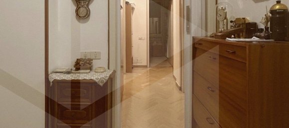 6 rooms Apartment in Vicenza, Italy No. 22360 11