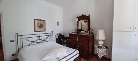 5 bedrooms Apartment in Empoli, Italy No. 348018 11