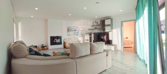 4 غرف نوم منزل في Loures, Portugal رقم 178233 30