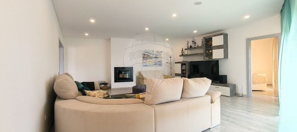 4 غرف نوم منزل في Loures, Portugal رقم 178233 47