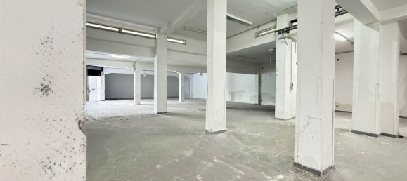 550m² Warehouse in Catania, Italy No. 343050 5