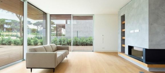 4 bedrooms Villa in Cascais, Portugal No. 122571 5