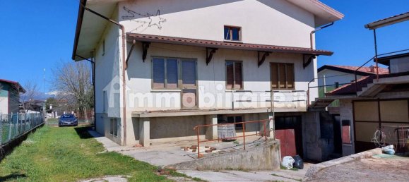 3 Schlafzimmer Villa in Udine, Italy, Nr. 250829 5