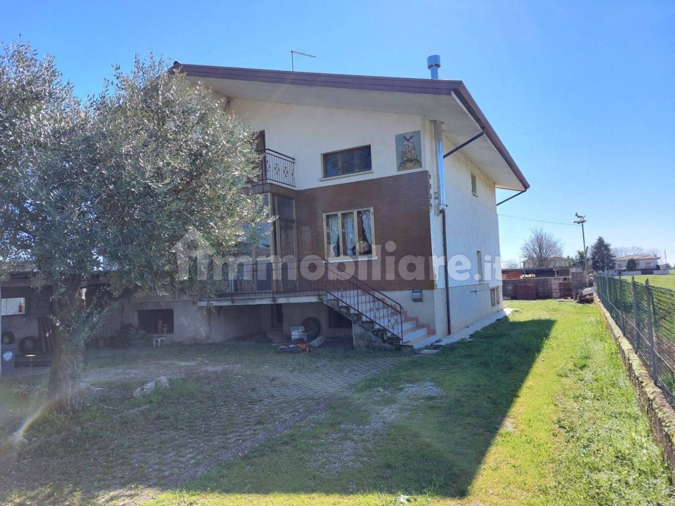 3 Schlafzimmer Villa in Udine, Italy, Nr. 250829