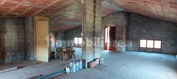 3 Schlafzimmer Villa in Udine, Italy, Nr. 250829 13