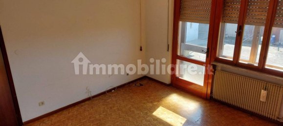 3 Schlafzimmer Villa in Udine, Italy, Nr. 250829 10