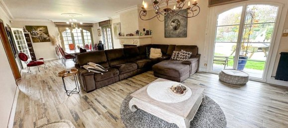 3 bedrooms House in Aubry-du-Hainaut, France No. 158411 3