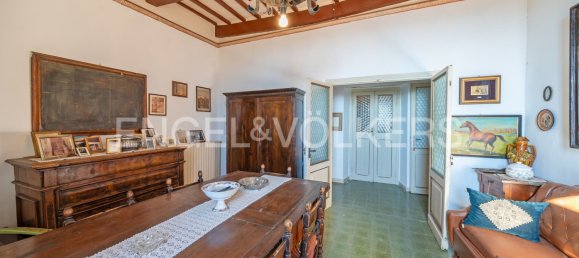 Edificio de 8 dormitorios en Gualdo Cattaneo, Italy No. 129186 12