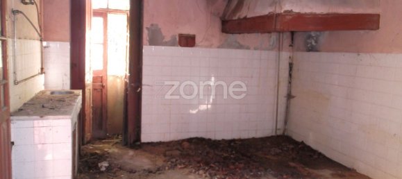 7 bedrooms House in Oliveira de Azemeis, Portugal No. 84939 33