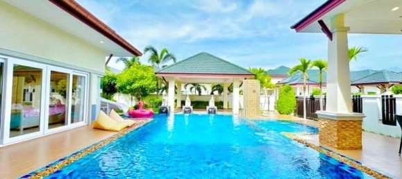 4 chambres house à vendre à Pattaya, Chonburi, Eastern Thailand, Thailand № 23011 29
