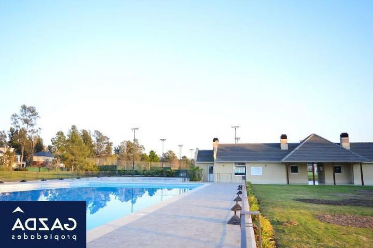  قطعة أرض في Esteban Echeverria, Argentina رقم 120851