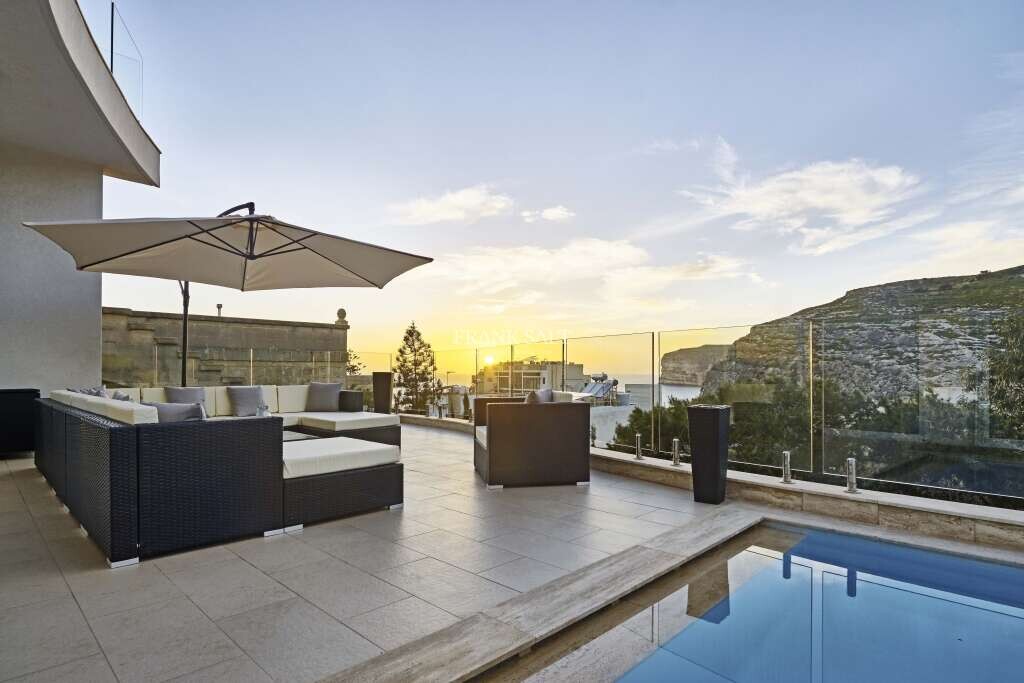 Apartamento T3 em Xlendi, Malta N.º 5514