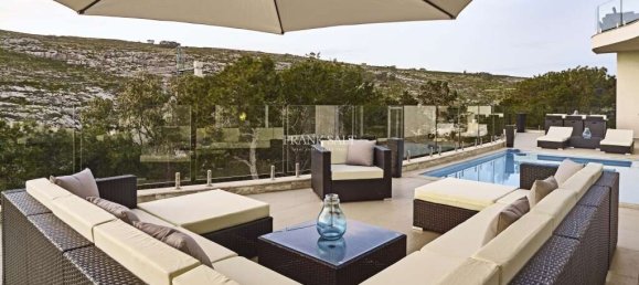 Apartamento T3 em Xlendi, Malta N.º 5514 2