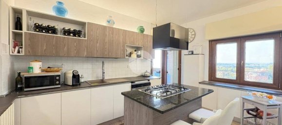 3 Schlafzimmer Wohnung in Rome, Italy, Nr. 370179 11