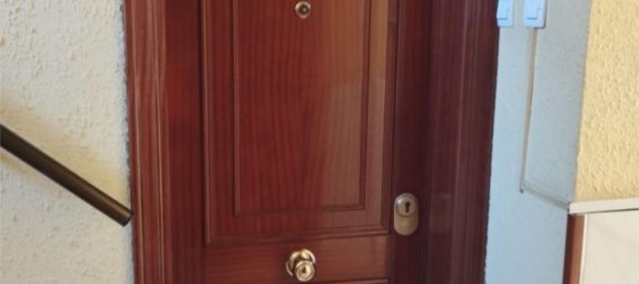 Apartamento de 2 dormitorios en Mieres, Spain No. 177470 12