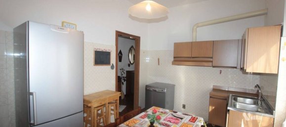 2 Schlafzimmer Villa in Valmadrera, Italy, Nr. 377045 6