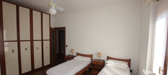 2 Schlafzimmer Villa in Valmadrera, Italy, Nr. 377045 9