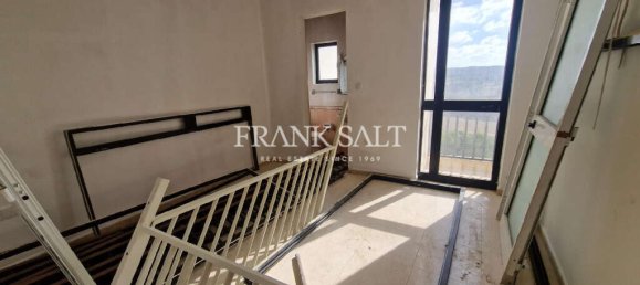 Квартира с 3 спальнями в Сан-Пауль-иль-Бахар, Мальта № 2426 6