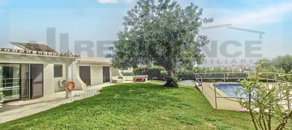 4 Schlafzimmer Haus in Albufeira, Portugal, Nr. 123659 2