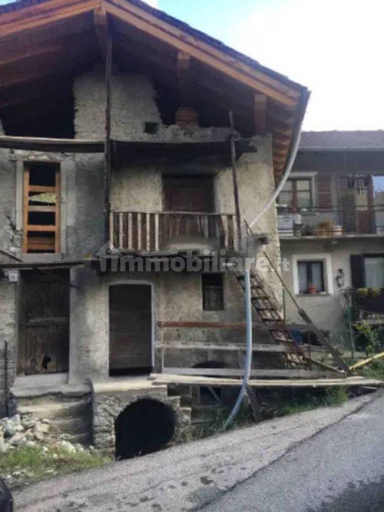 Casa T2 em Chatillon, Italy N.º 127571