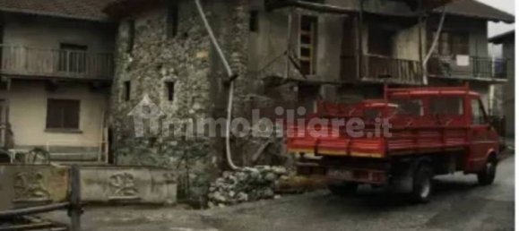 Casa T2 em Chatillon, Italy N.º 127571 2