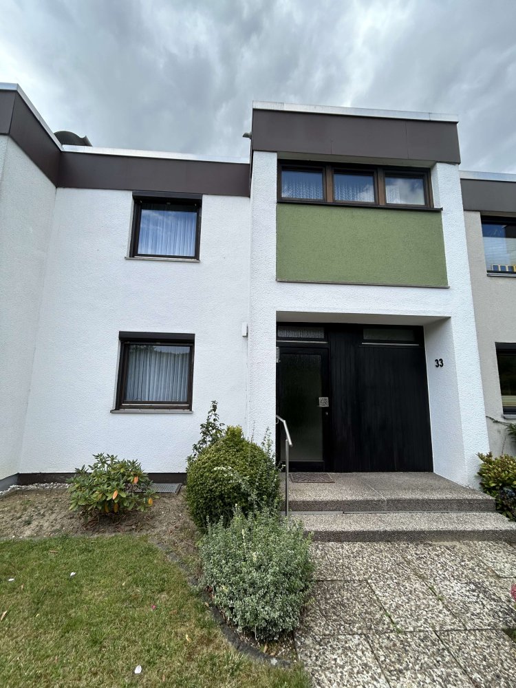 3 bedrooms Townhouse in Bielefeld, Germany No. 294790