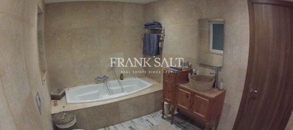 Apartamento de 2 dormitorios en Saint Julian's, Malta No. 9059 13