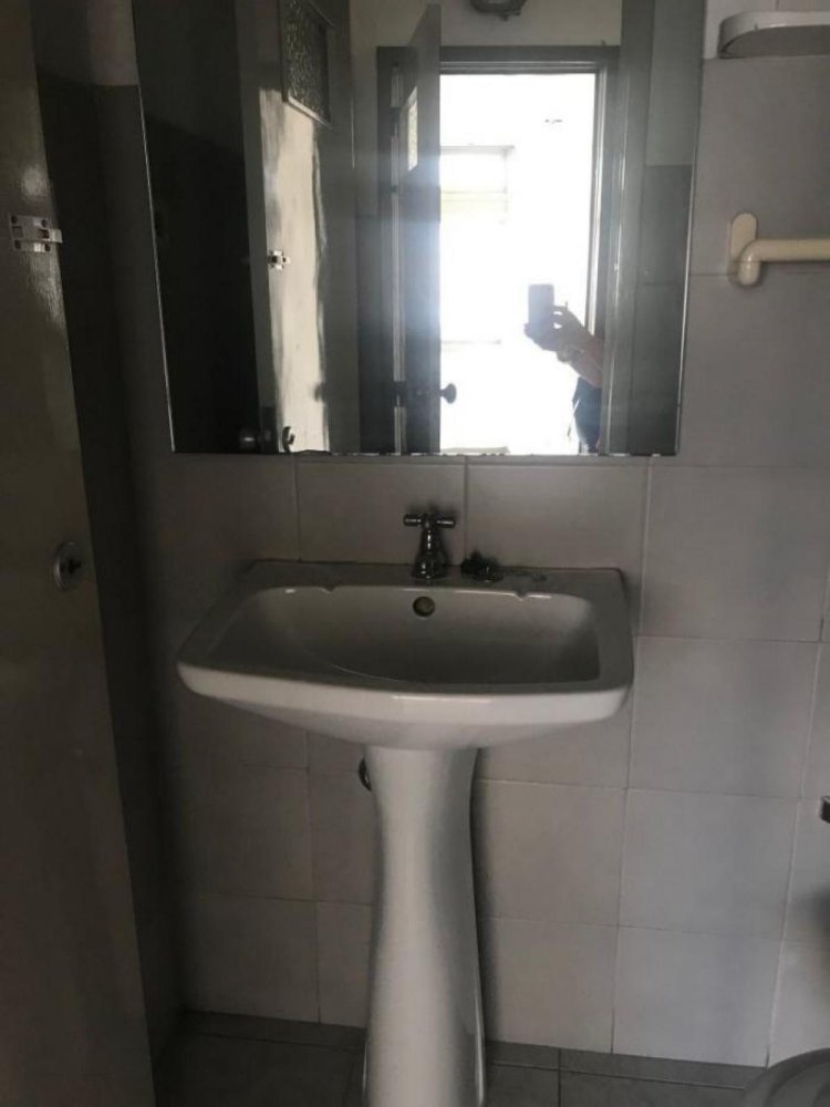 Büro in Porto, Portugal 175m², Nr. 7946