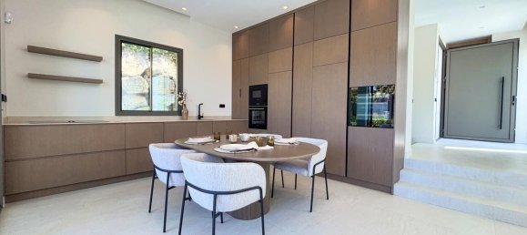 4 Schlafzimmer Haus in Estepona, Spain, Nr. 148271 15