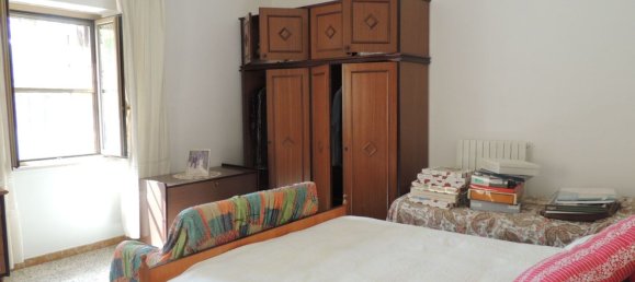 Casa de 5 habitaciónes en Manoppello, Italy No. 89996 26