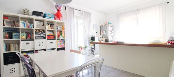 4 rooms Apartment in Pescara, Italy No. 182240 8