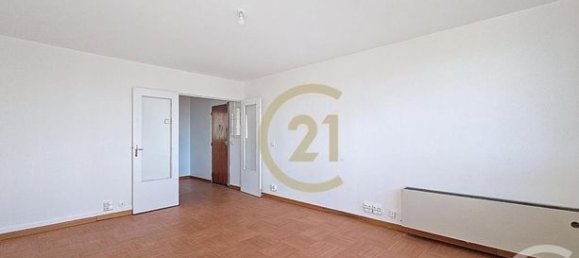 3 Schlafzimmer Wohnung in Villiers-le-Bel, France, Nr. 355273 6