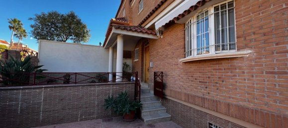 Casa de 4 dormitorios en Alicante, Spain No. 101016 20